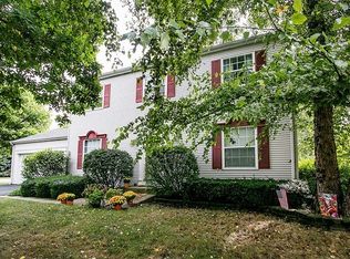 1391 River Oak Dr, Naperville, IL 60565