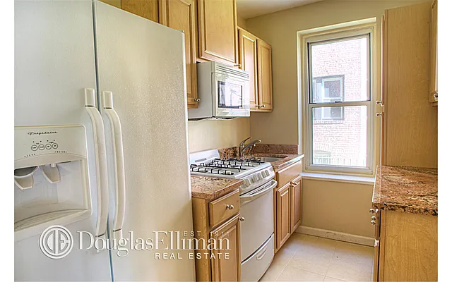 Sold by Douglas Elliman | media 3