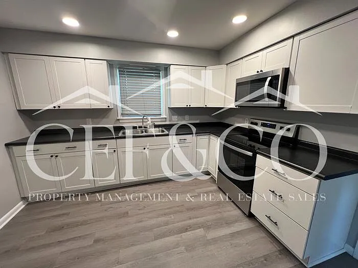 630 S Converse St — Photo 5