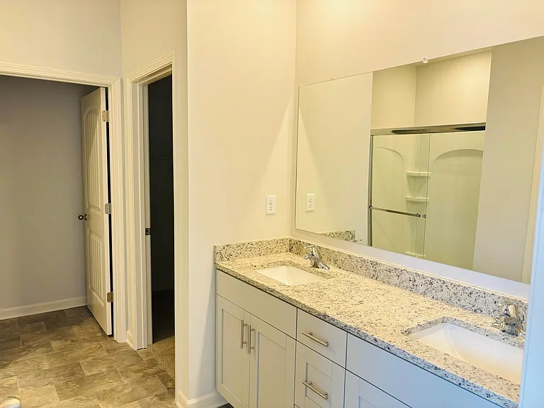 45 Kipling Dr — Photo 9