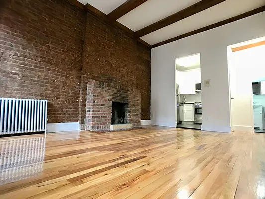 Rented by Building Equity Real Estate LLC | media 2
