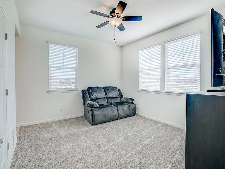 4008 Gunnar Dr — Photo 19