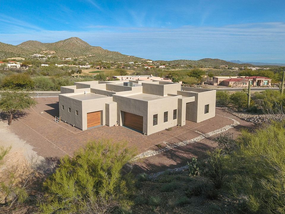 1st image of 3281 W Tumamoc Dr