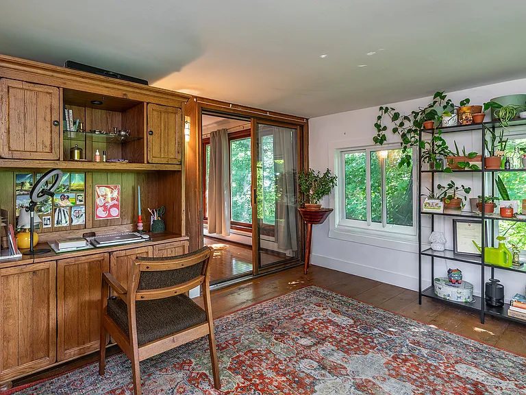 230 E Litchfield Rd — Photo 27