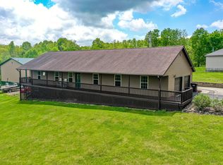 940 McCouns Ferry Rd, Salvisa, KY 40372