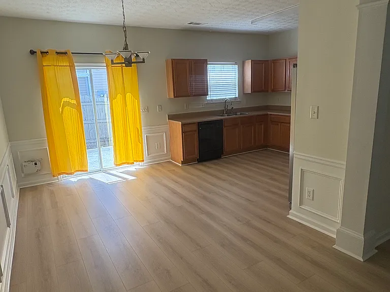 3880 Grovemont Pl — Photo 4