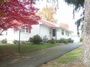 344 Elm St, Stirling, NJ 07980
