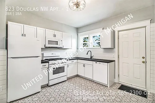823 Douglas St NW #1 Photo 1 823 Douglas St NW #1 Photo 1