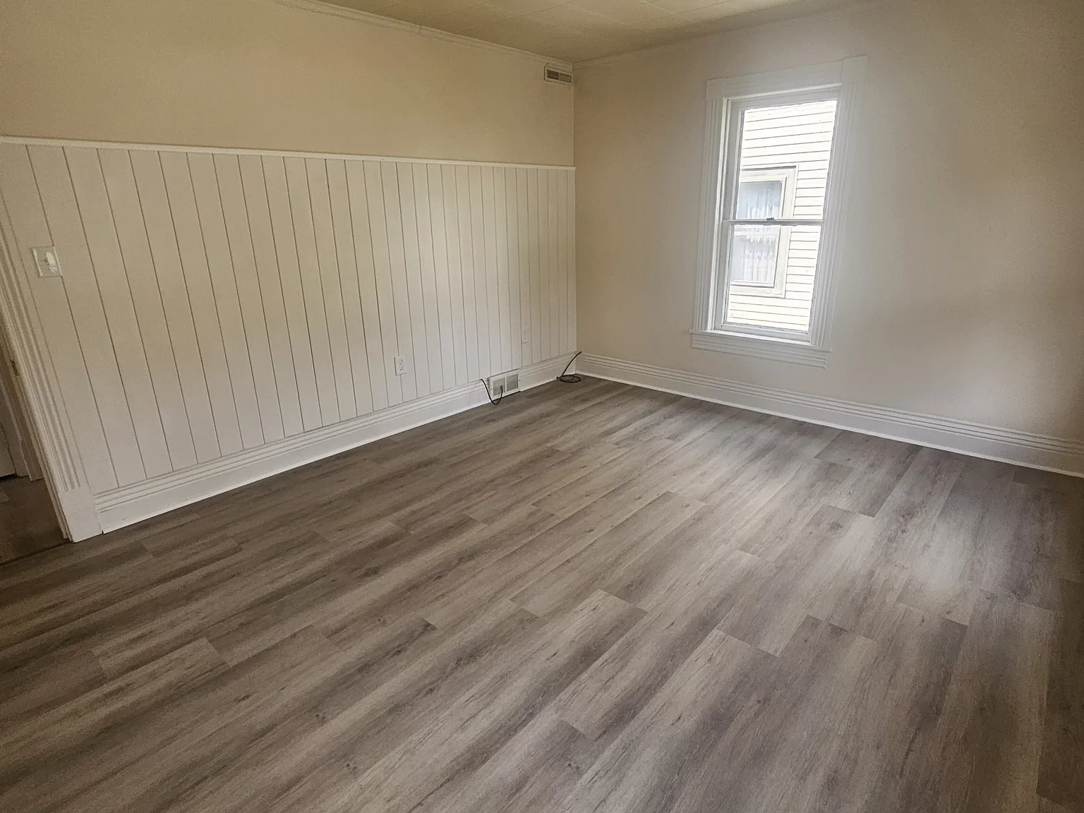 2 bed, 900 sqft, $975 — Photo 3