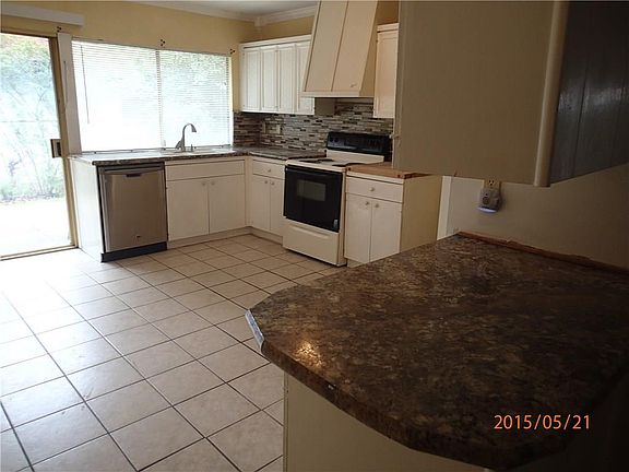 4th image of 3114 Teakwood Dr