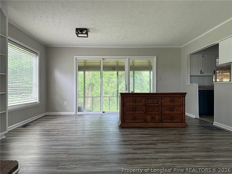 1057 Andrews Rd — Photo 10