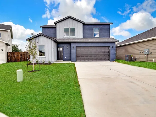 205 Lead Creek Dr, Fort Worth, TX 76131