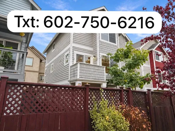 8526 Nesbit Ave N, Seattle, WA 98103