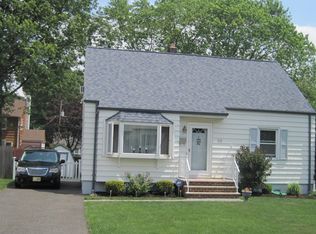 62 Prescott Turn, Clark, NJ 07066