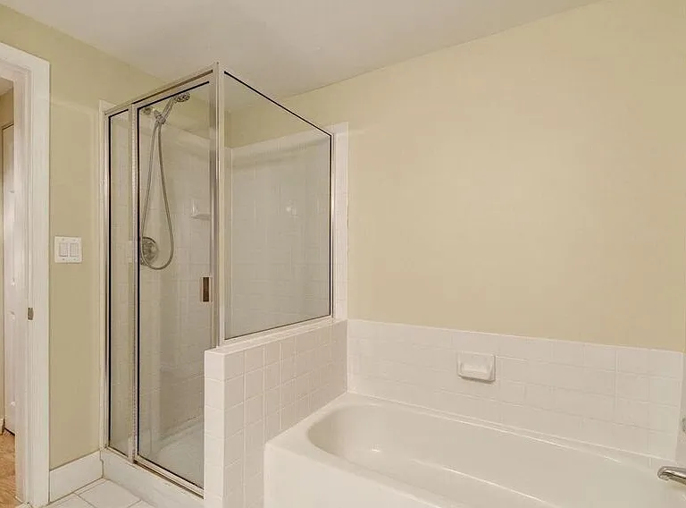 2301 N St NW #102 — Photo 12