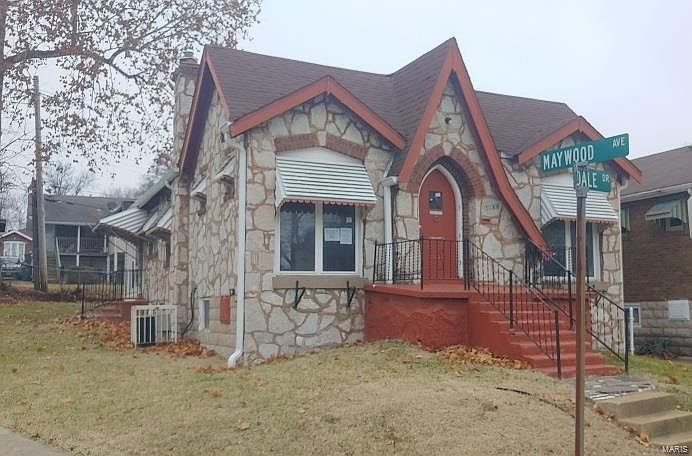1st image of 6900 Parkdale Dr