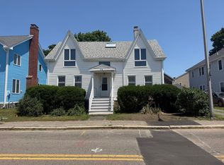 74 Puritan Rd, Swampscott, MA 01907