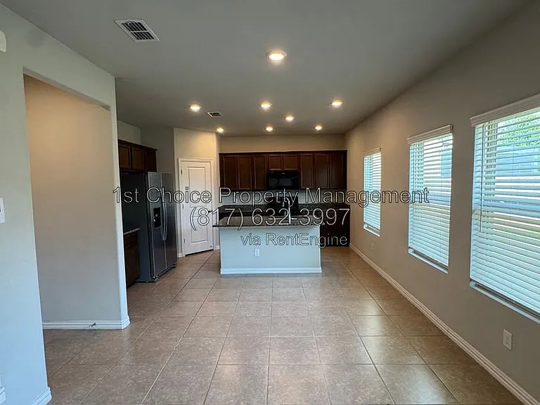 225 Lemley Dr — Photo 17