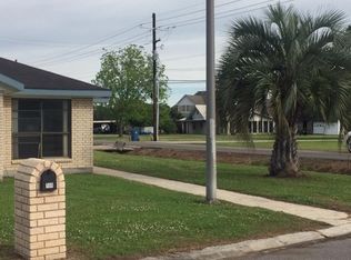 100 Sandest Dr, Lafayette, LA 70508