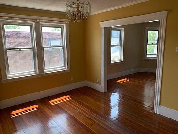 2nd image of 15 Salem St #2