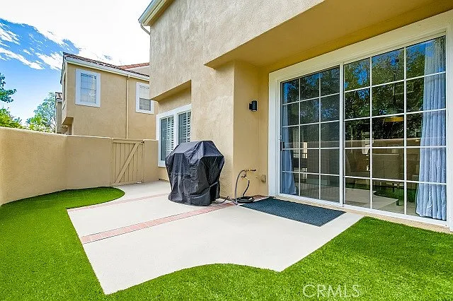 2439 Paseo Circulo — Photo 30
