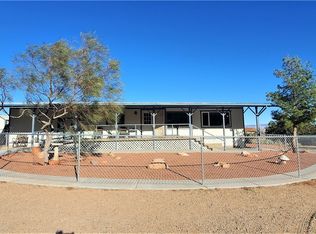 2194 S Dewey Rd, Golden Valley, AZ 86413
