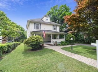 3 Hampton Rd, Mendham, NJ 07945
