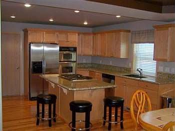 4th image of 5304 S Island Dr E