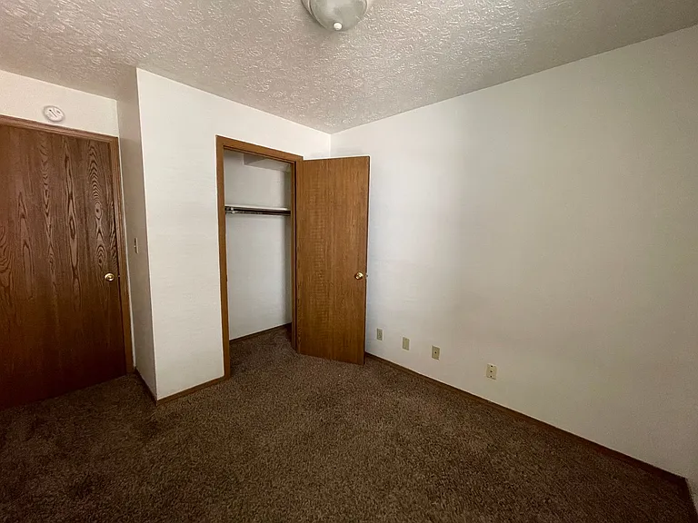 Southfork Apartments — Photo 11