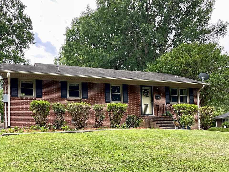 1st image of 503 S Central Dr