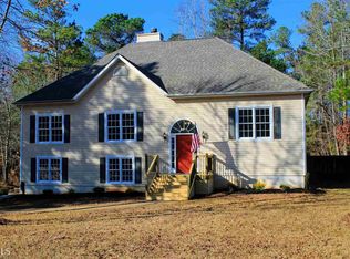 185 Barrington Grange Dr, Sharpsburg, GA 30277