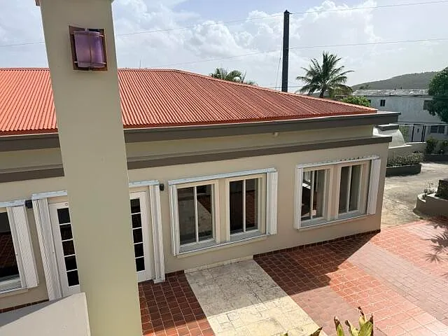 8-UNIT-2 Hope Est — Photo 3