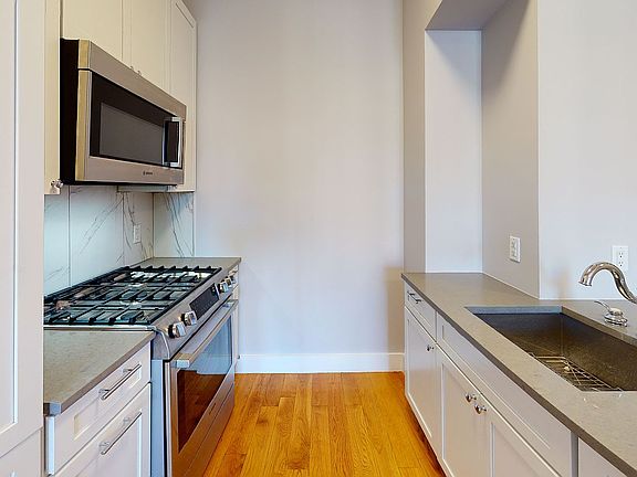 3rd image of 252 W 76th St #9BC