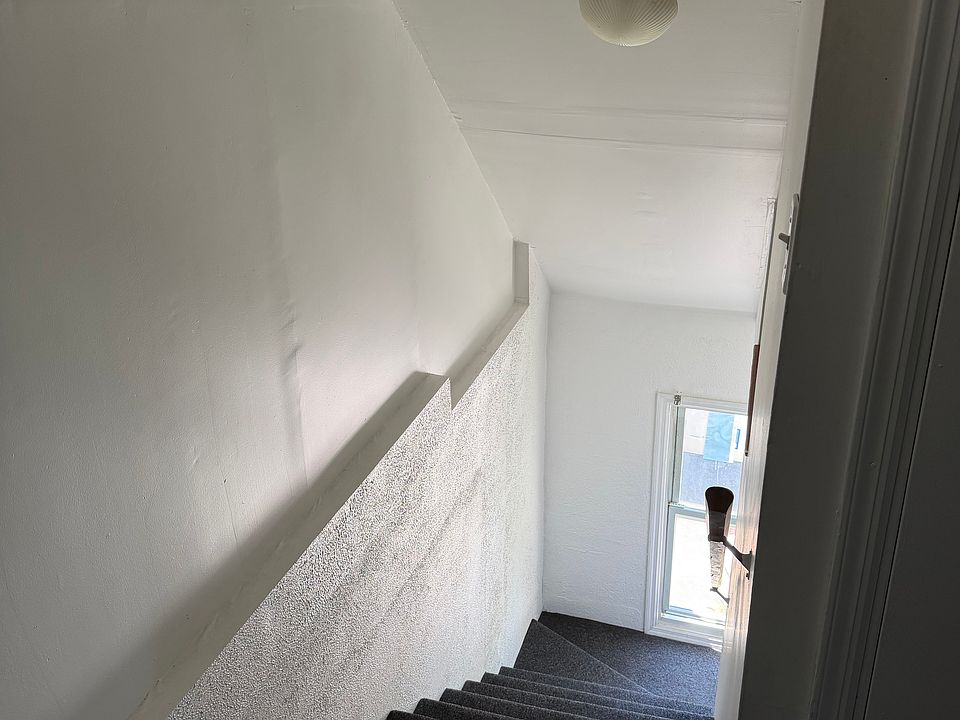 Entrance into apartment