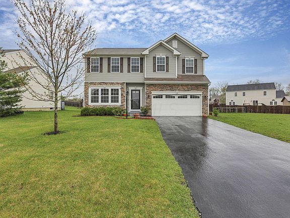 3rd image of 104 Lavender Hill Dr