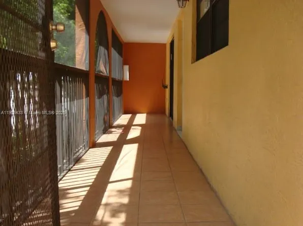 18230 Mediterranean Blvd APT 1306, Hialeah, FL 33015