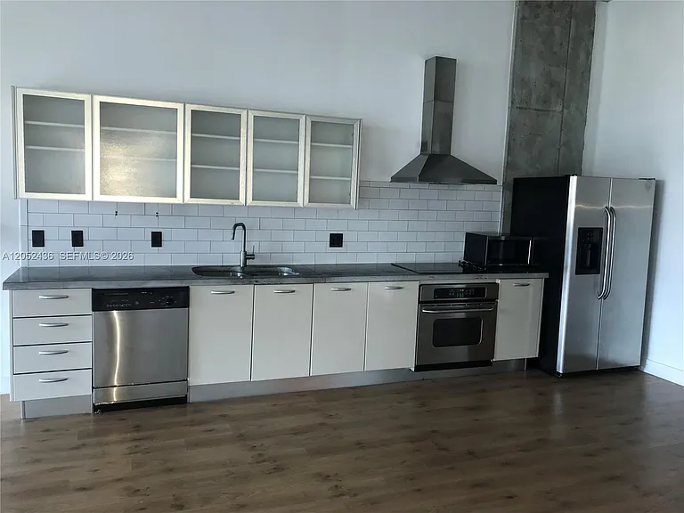 1749 NE Miami Ct #413 — Photo 2
