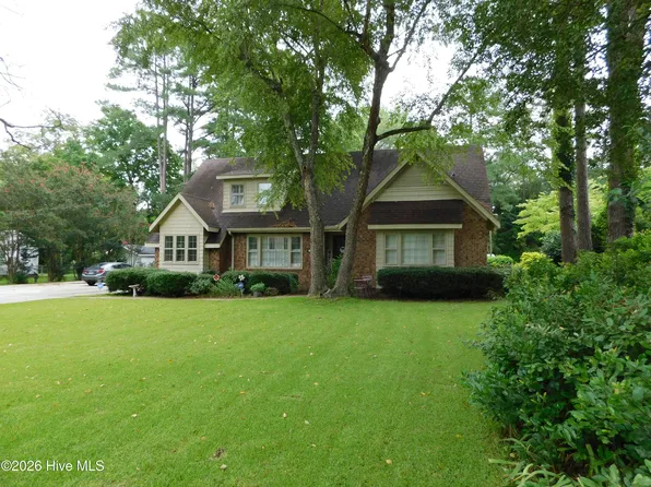 510 S Wilkinson Drive, Laurinburg, NC 28352