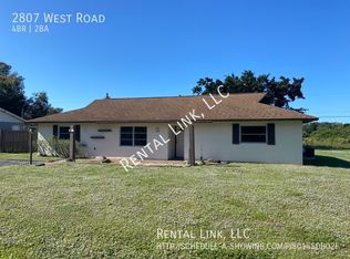 2807 West Rd, Fort Myers, FL 33905