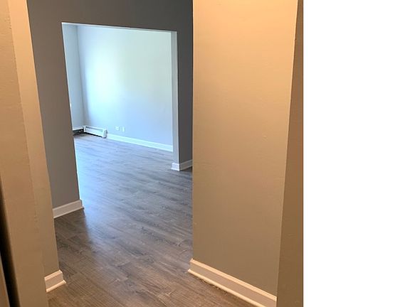 5th image of 5645 W Washington Blvd #3