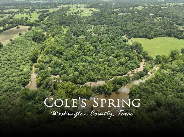 20525 Pickens Rd, Washington, TX 77880