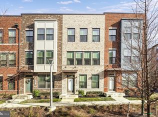 2843 Evansgreen Dr, Suitland, MD 20746