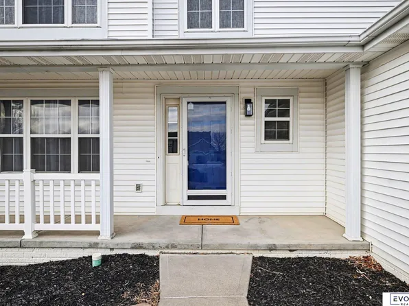 7822 S 97th Cir, La Vista, NE 68128