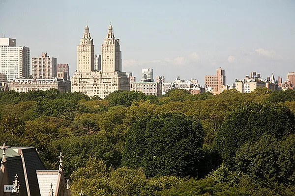 Sold by Brown Harris Stevens | media 23