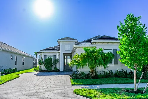 5538 Useppa Dr Photo 1
