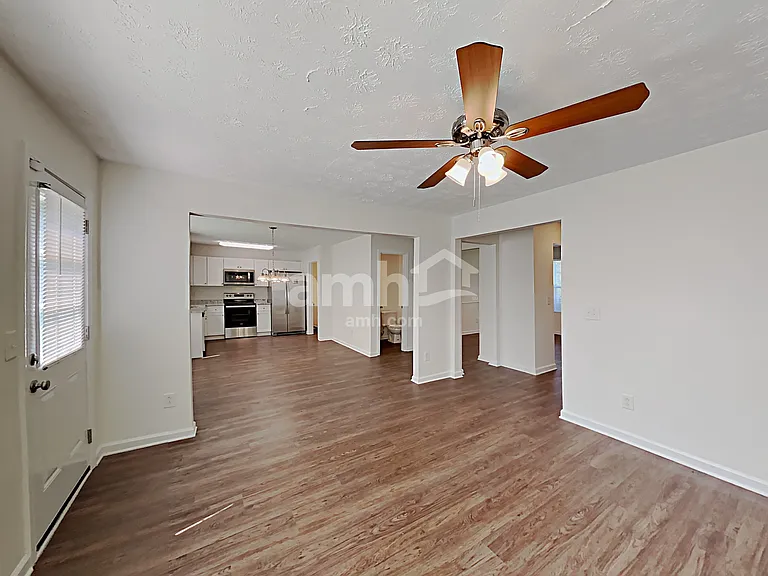 1661 Boxcar Pl NE — Photo 3