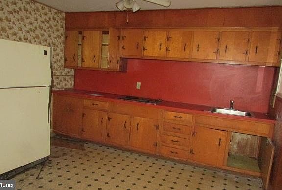 3rd image of 10 Nottingham Rd