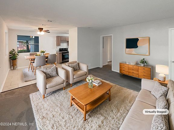 2nd image of 5225 ROYCE Avenue