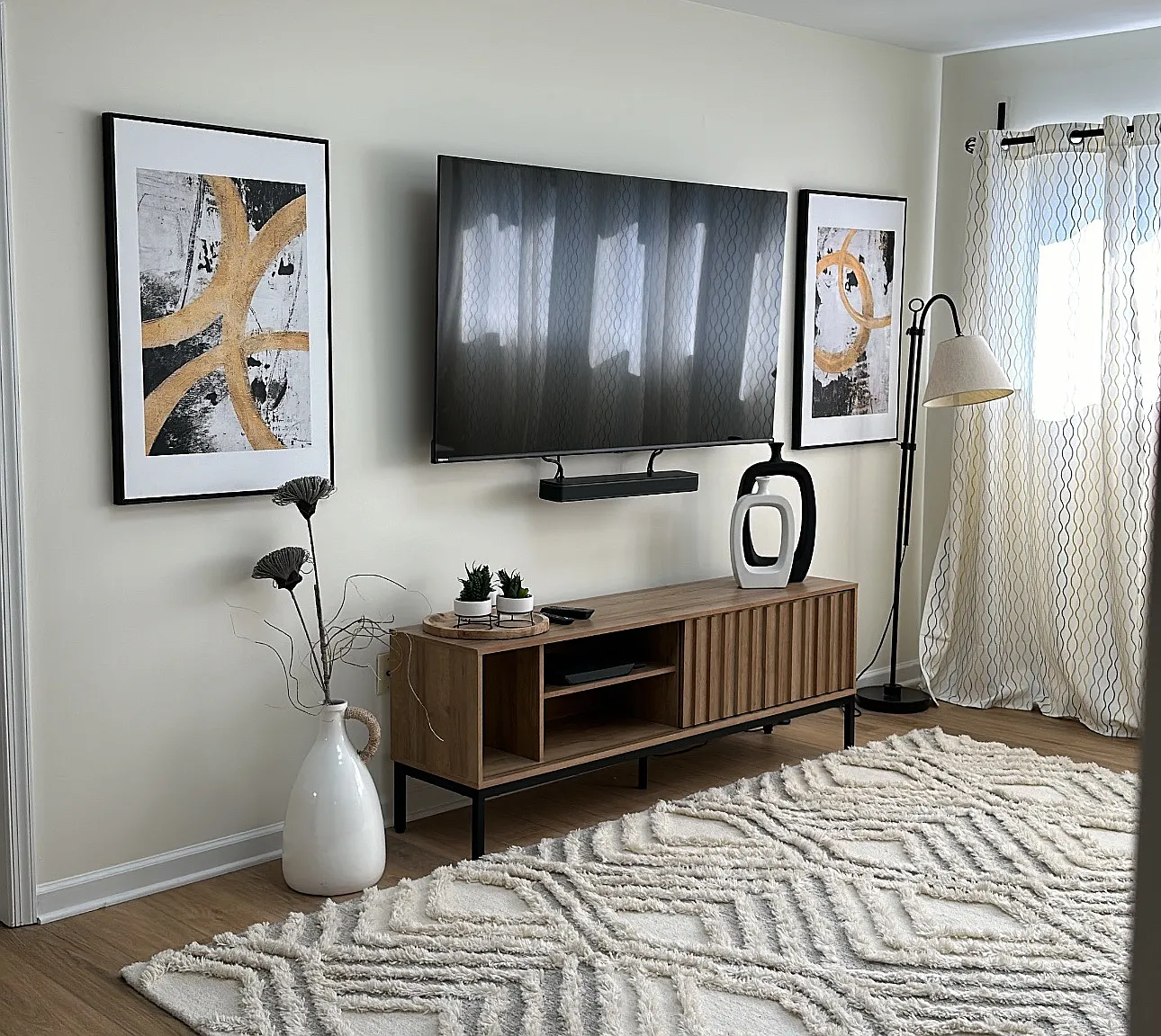 24 Avebury Ct — Photo 4