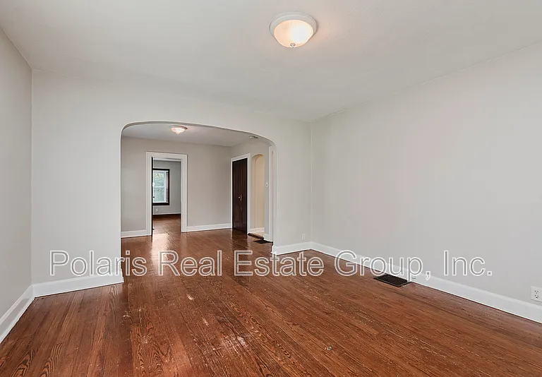 6222 Kingsley Dr — Photo 5